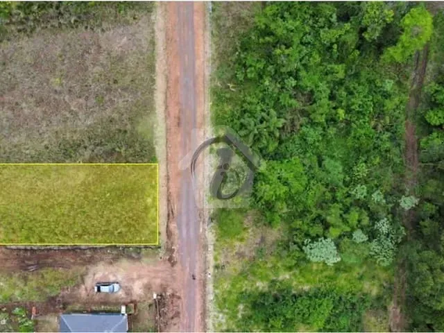 Terreno com 553m², à venda, no bairro Centro em Poço das Antas