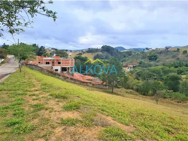 Terreno com 1000m², à venda, no bairro Canaã em Jambeiro