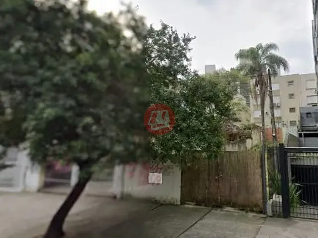 Terreno com 317m², à venda, no bairro Bela Vista em Porto Alegre