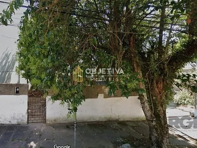 Terreno à venda, no bairro Vila Ipiranga em Porto Alegre