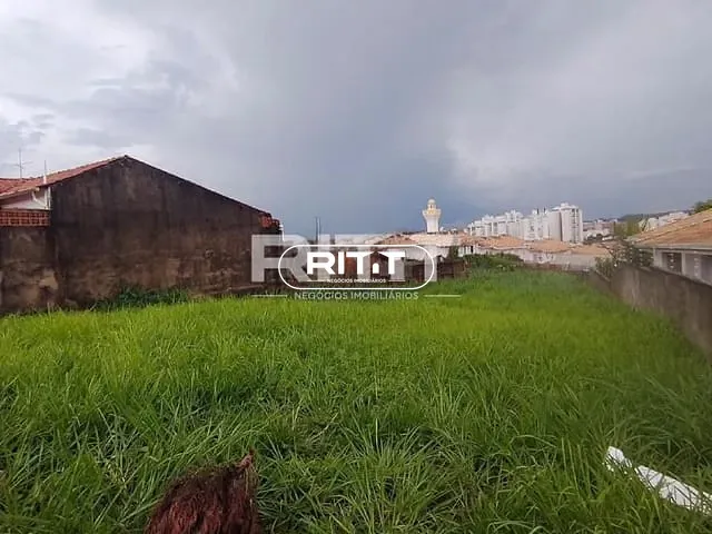Terreno com 666m², à venda, no bairro Parque São Quirino em Campinas