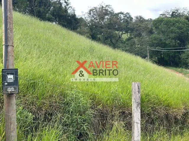 Terreno com 1000m², à venda, no bairro Moinho II em Nazaré Paulista