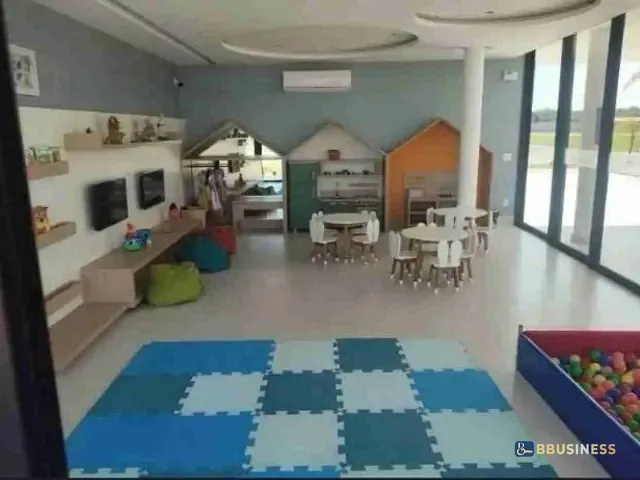 Terreno com 207m², à venda, no bairro Centro em Avenida das acácias
