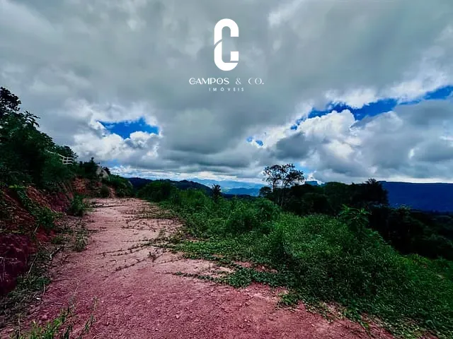 Terreno com 1073m², à venda, no bairro Parque Pedra do Baú em Campos Do Jordão