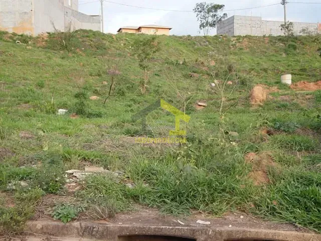 Terreno com 597m², à venda, no bairro Nova Itatiba em Itatiba
