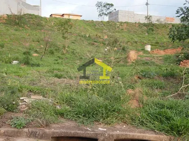 Terreno com 597m², à venda, no bairro Nova Itatiba em Itatiba