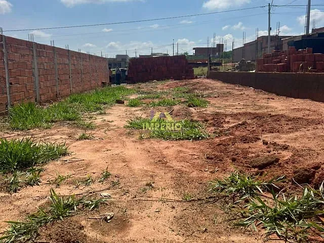 Terreno com 188m², à venda, no bairro Residencial Barnabé em Salto