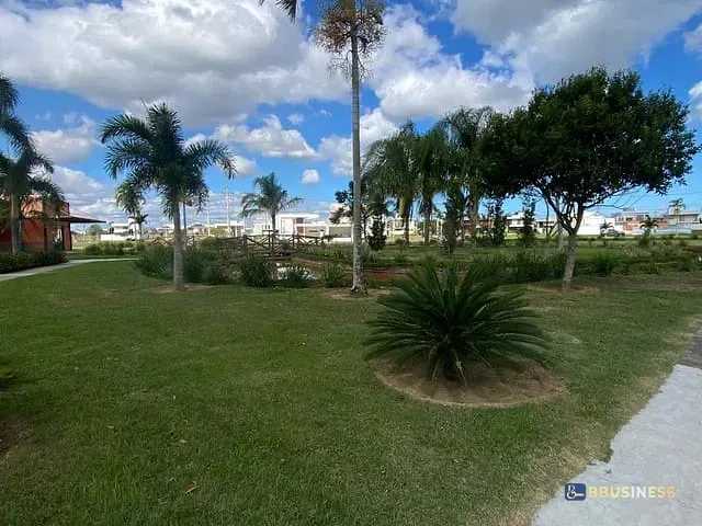 Terreno com 411m², à venda, no bairro Parque Rodoviário em Campos dos Goytacazes