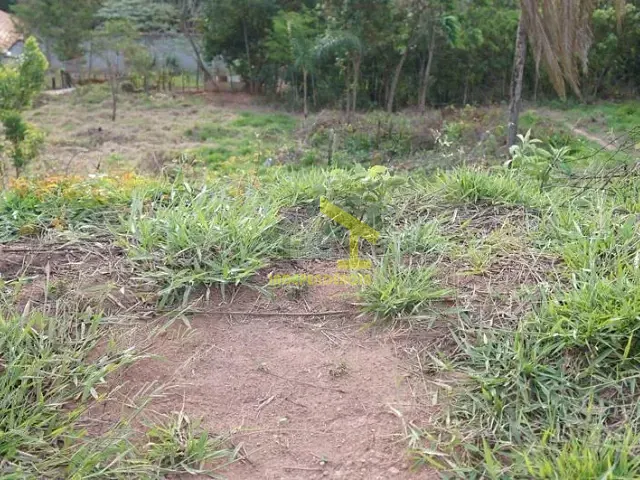 Terreno com 452m², à venda, no bairro Nova Itatiba em Itatiba