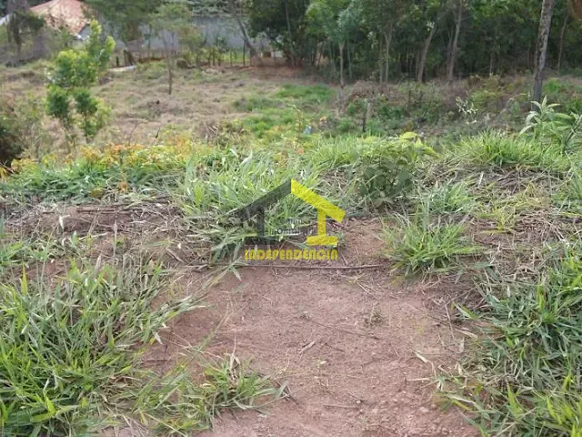 Terreno com 452m², à venda, no bairro Nova Itatiba em Itatiba