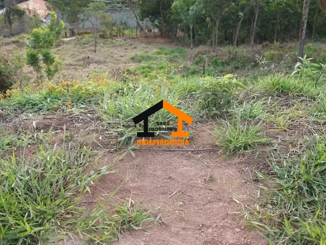 Terreno com 452m², à venda, no bairro Nova Itatiba em Itatiba