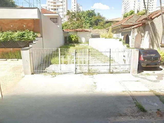 Terreno com 230m², para alugar, no bairro Cambuí em Campinas