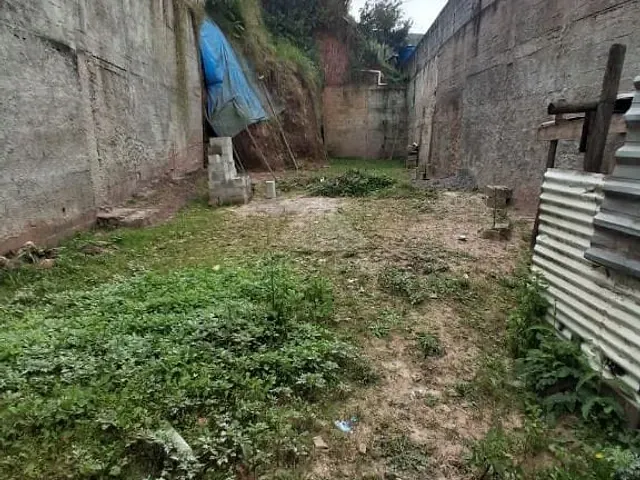 Terreno com 230m², para alugar, no bairro Jardim Cruzeiro em Mauá