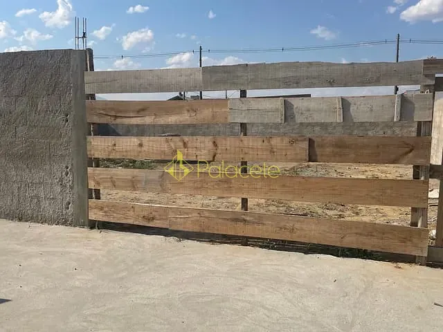 Terreno com 200m², à venda, no bairro Loteamento Residencial e Comercial Araguaia em Pindamonhangaba