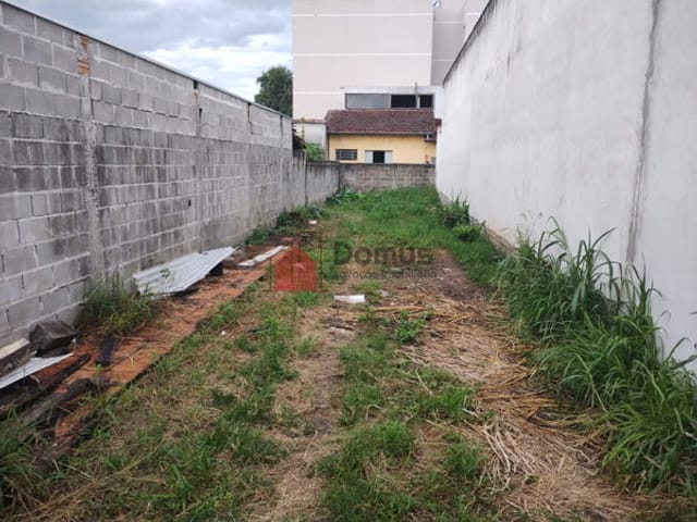 Terreno com 159m², à venda, no bairro Residencial Ouro Verde em Pindamonhangaba