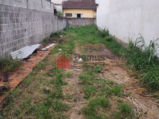 Terreno com 159m², à venda, no bairro Residencial Ouro Verde em Pindamonhangaba