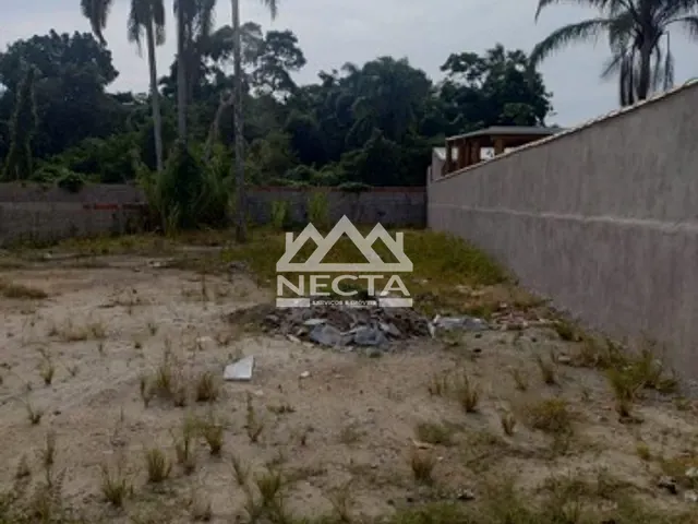Terreno com 180m², à venda, no bairro Enseada em São Sebastião