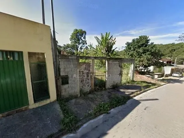 Terreno com 683m², à venda, no bairro Recanto Natalino Bertoldo em Rio Grande da Serra