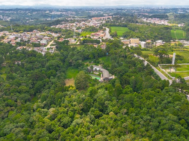 Terreno com 35076m² 8 quartos e 8 banheiros, à venda, no bairro Lamenha Grande em Almirante Tamandaré