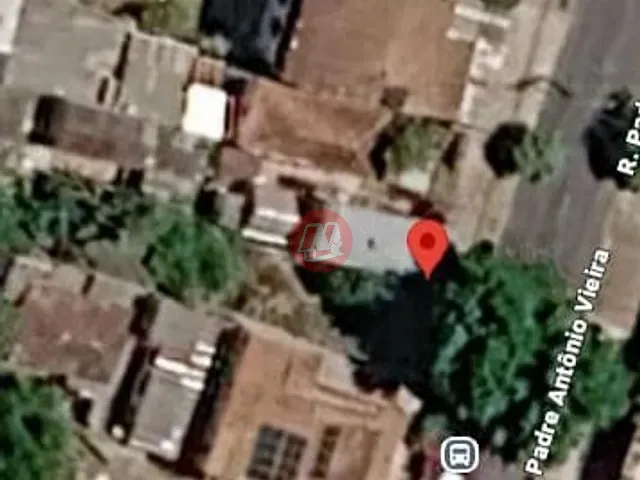 Terreno com 247m², à venda, no bairro Santo Antônio em Porto Alegre