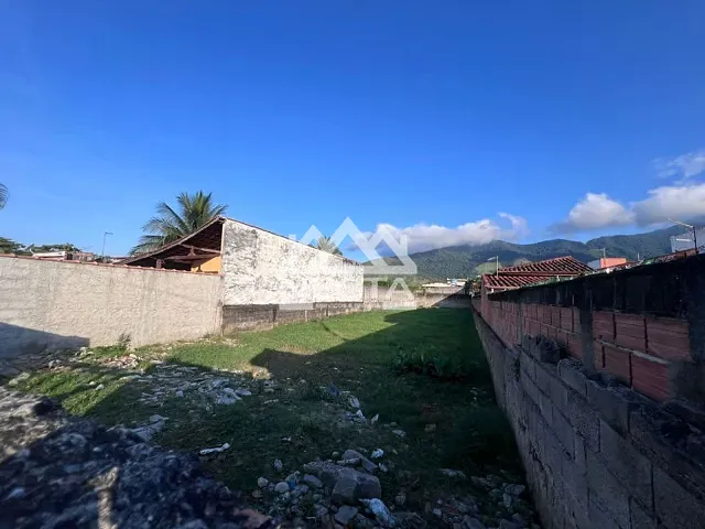 Terreno com 530m², à venda, no bairro Canto do Mar em São Sebastião