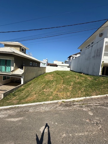 Terreno com 300m², à venda, no bairro Lagoa em Macaé
