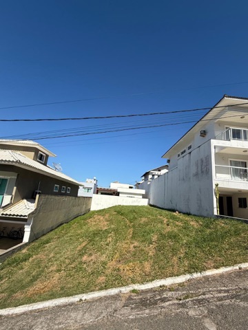 Terreno com 300m², à venda, no bairro Lagoa em Macaé