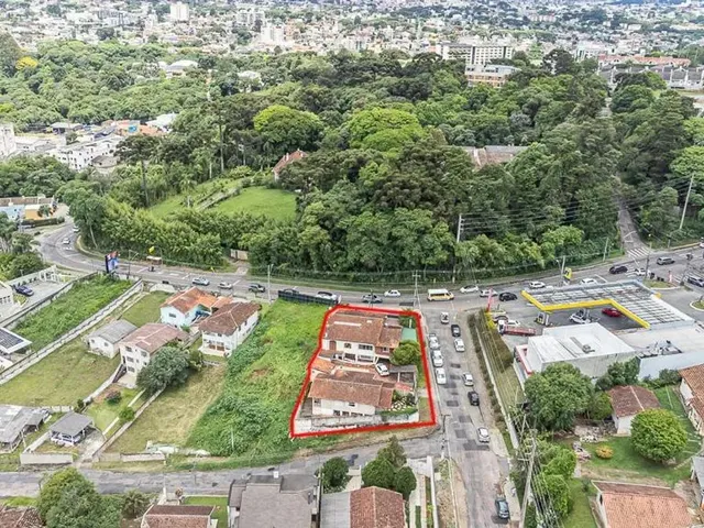 Terreno à venda, no bairro Campo Comprido em Curitiba