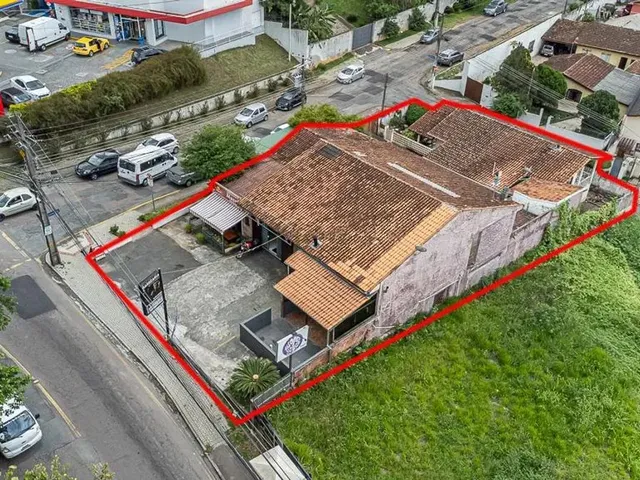 Terreno à venda, no bairro Campo Comprido em Curitiba