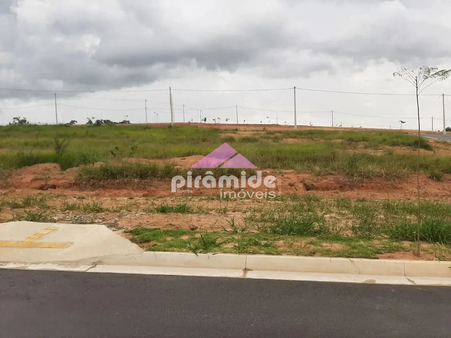 Terreno, 200 m² - Foto 3
