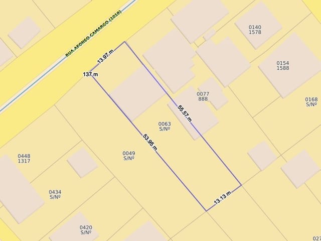 Terreno com 784m², à venda, no bairro Uvaranas em Ponta Grossa