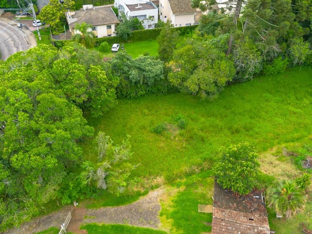 Terreno com 4250m², à venda, no bairro Campo Comprido em Curitiba