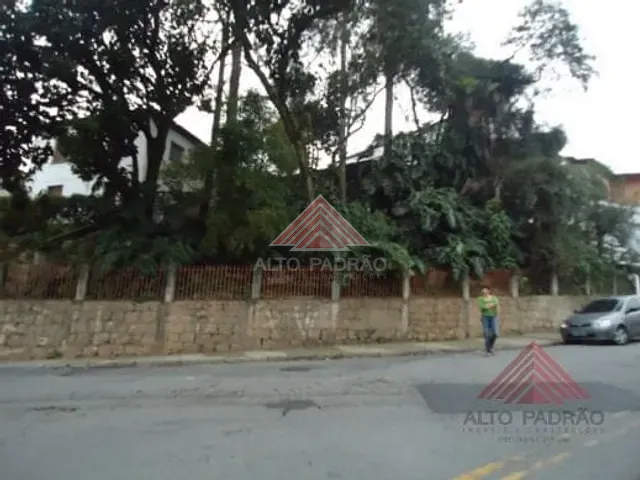 Terreno à venda, no bairro Jardim Zaira em Mauá