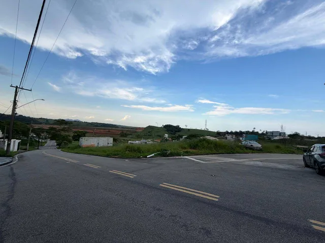 Terreno com 352m², à venda, no bairro Lagoa em Macaé
