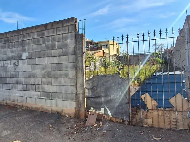 Terreno com 250m², à venda, no bairro Jardim Mineápolis (Nova Veneza) em Sumaré