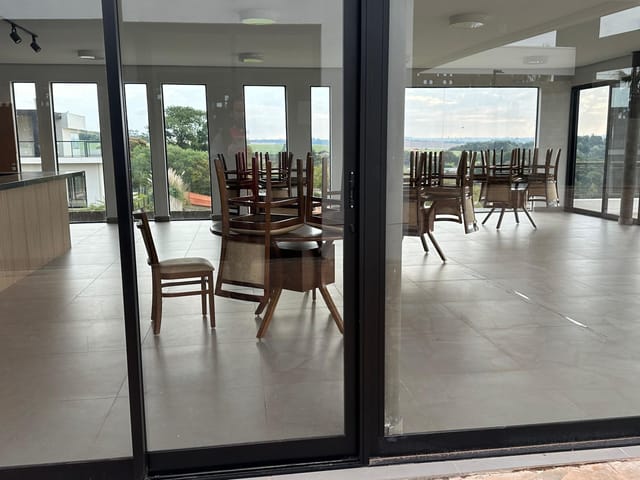 Terreno com 1373m², à venda, no bairro Residencial Maanaim em Cambé