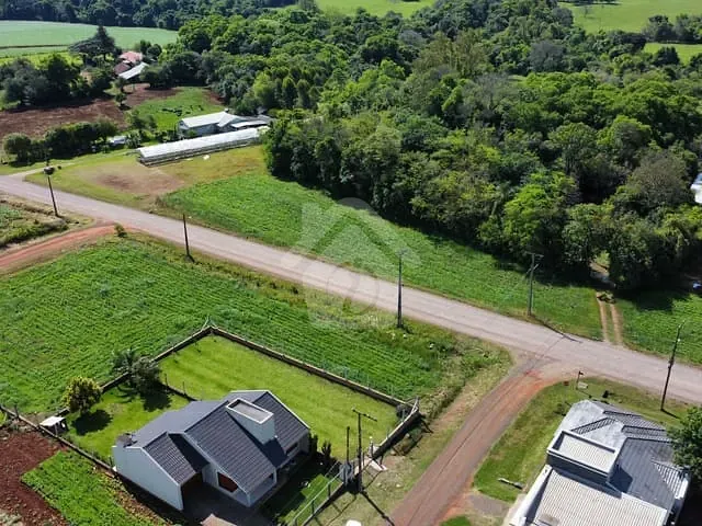 Terreno com 369m², à venda, no bairro Alesgut em Teutônia