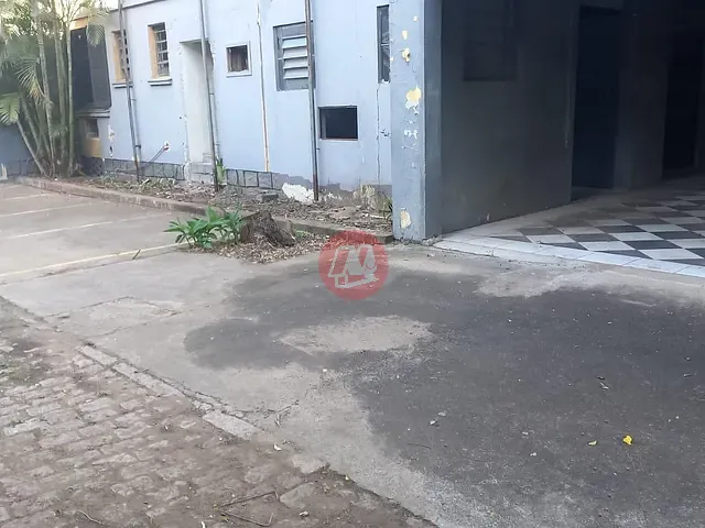 Terreno com 1900m², para alugar, no bairro Navegantes em Porto Alegre