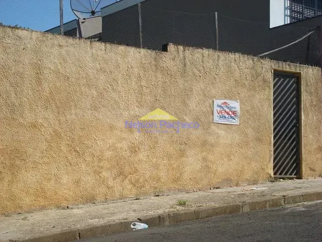 Terreno com 261m², à venda, no bairro Centro em Capivari