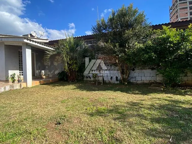 Terreno com 411m², à venda, no bairro Trianon em Guarapuava