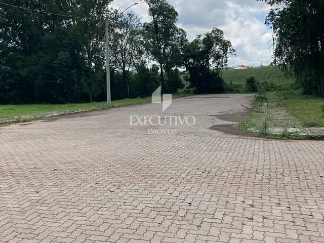 Terreno com 486m², à venda, no bairro São Caetano em Arroio do Meio