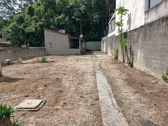 Terreno com 439m², à venda, no bairro Parque Morumbi em Mogi das Cruzes