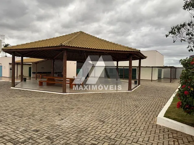 Terreno com 542m², à venda, no bairro Jardim das Palmeiras em Araçuaí