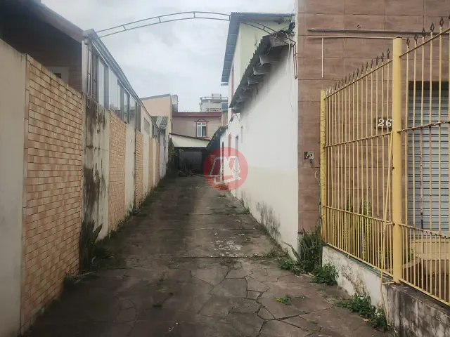 Terreno com 429m², à venda, no bairro Santana em Porto Alegre