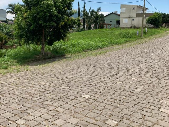 Foto do Terreno - Terreno 422 m², em rua com vizinhança já formada, à venda no bairro São Caetano na cidade de Arroio do Meio / RS | Executivo Imóveis