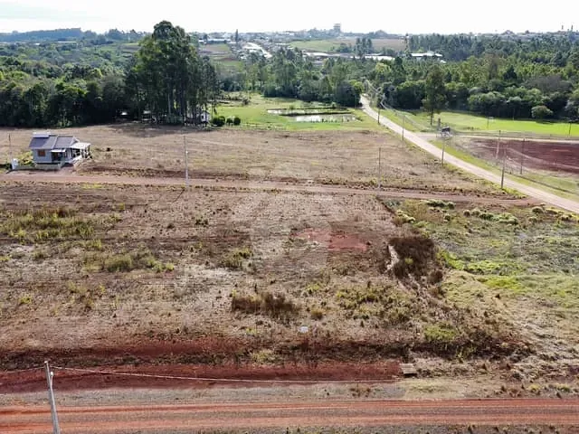 Terreno com 303m², à venda, no bairro Fazenda São José em Paverama
