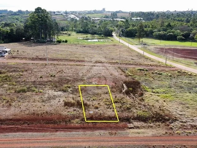 Terreno com 303m², à venda, no bairro Fazenda São José em Paverama