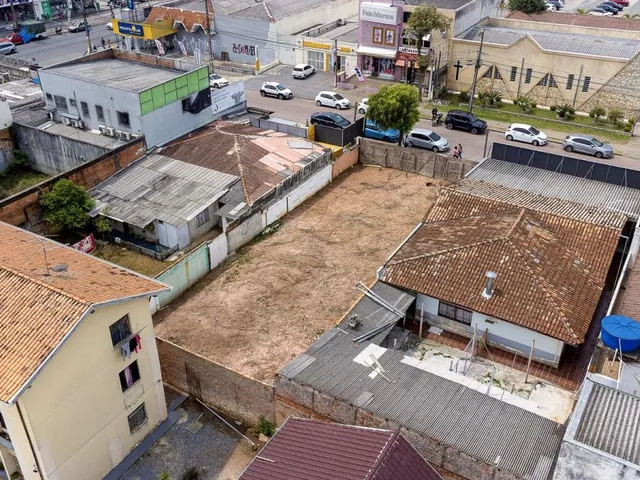 Terreno à venda, no bairro Sítio Cercado em Curitiba