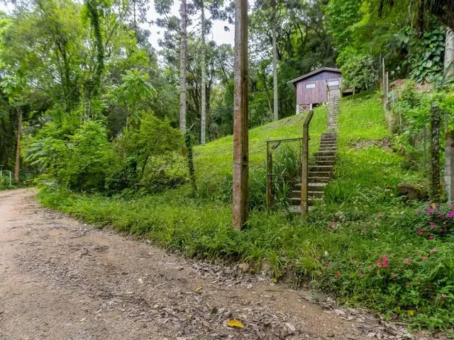 Terreno com 745m², à venda, no bairro Santa Felicidade em Curitiba