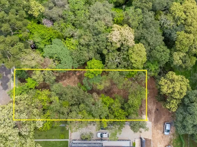 Terreno à venda, no bairro Ecoville em Curitiba